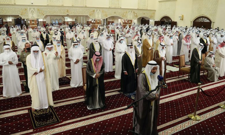 Amir Participates in Funeral Prayer of Sheikh Sabah Al-Ahmad