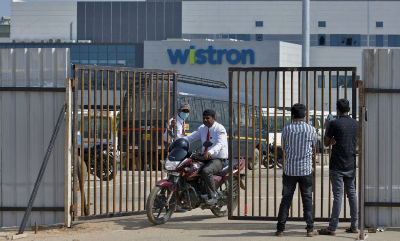 Workers riot at India iPhone factory over 'exploitation' claims