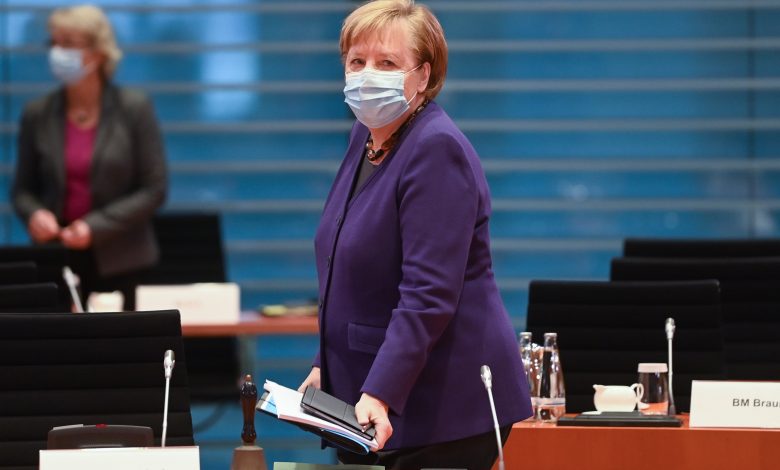 Merkel to discuss tighter lockdown with German states