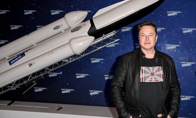 Elon Musk relocates to Texas from California