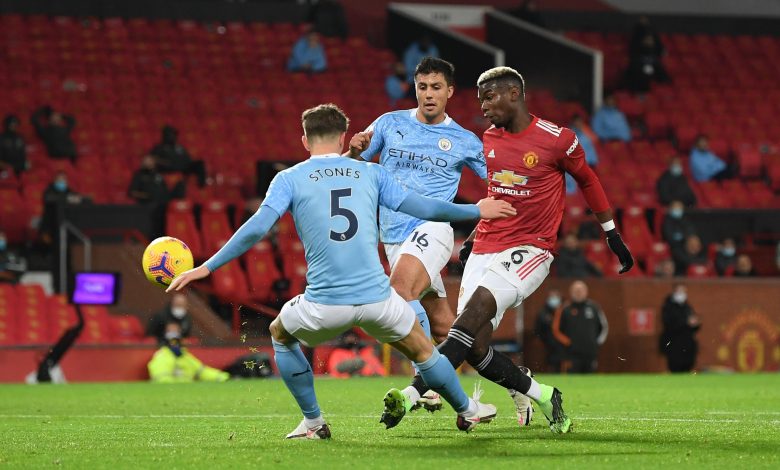 Premier League: Manchester United draw 0-0 with neighbours City