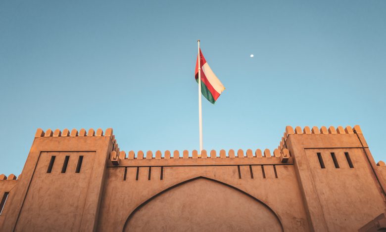 Oman Imposes Week-long Entry, Exit Ban