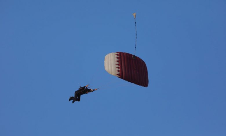 Qatar Team Top on Day 1 of Parachuting Championship