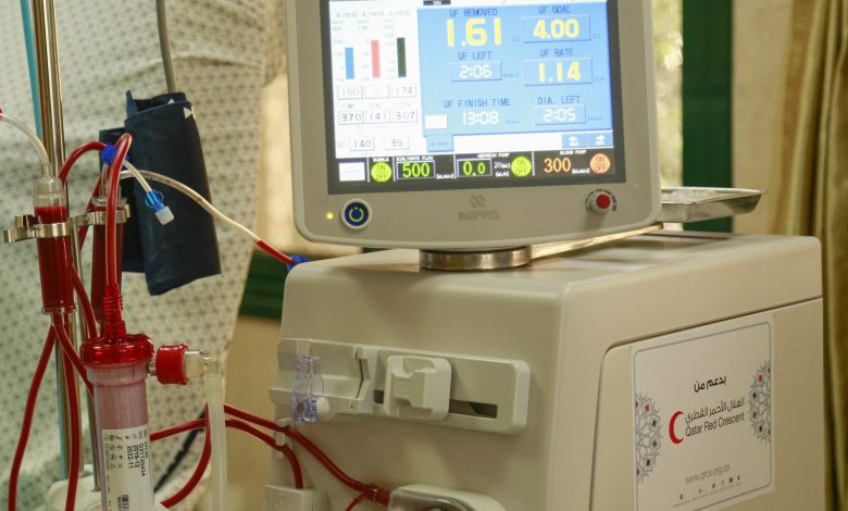 QRCS Donates Dialysis Machines for Gaza Hospitals