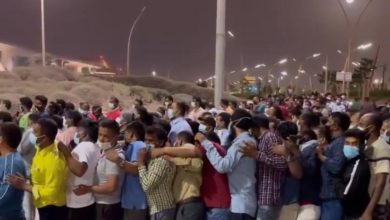 MOPH explains the reason behind the overcrowding in front of QNCC