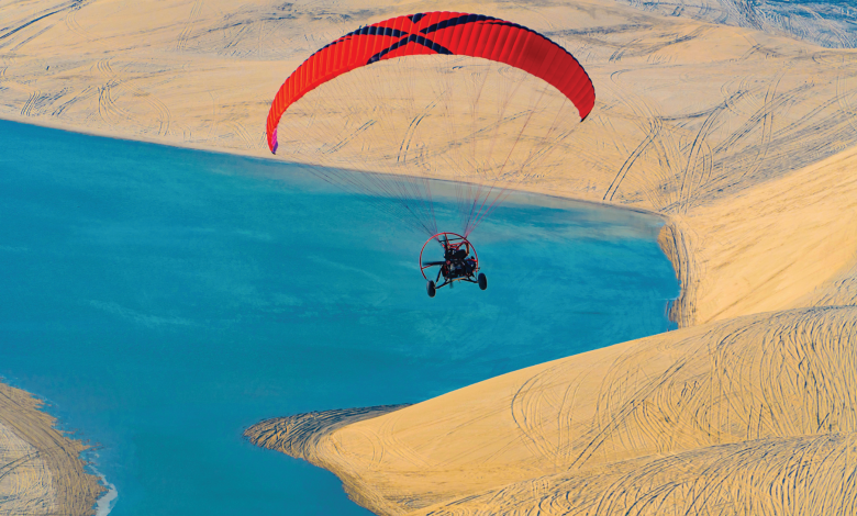 Powered paragliding .. a pleasure for fasting people in Sealine