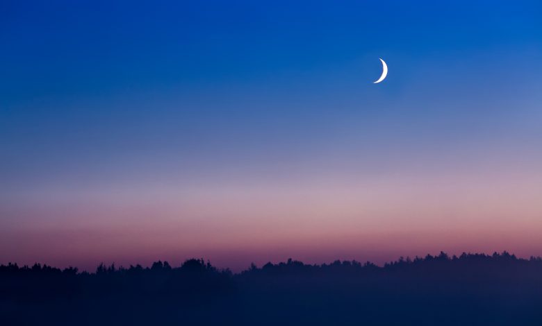 Moon Sighting Committee to Re-Examine Sighting of Ramadan Crescent Today