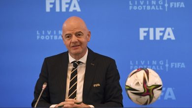 FIFA president Stresses Qatar Respects Workers' Rights