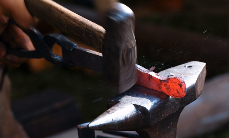 MoCI Announces Measures Regulating Blacksmithing and Carpentry Work