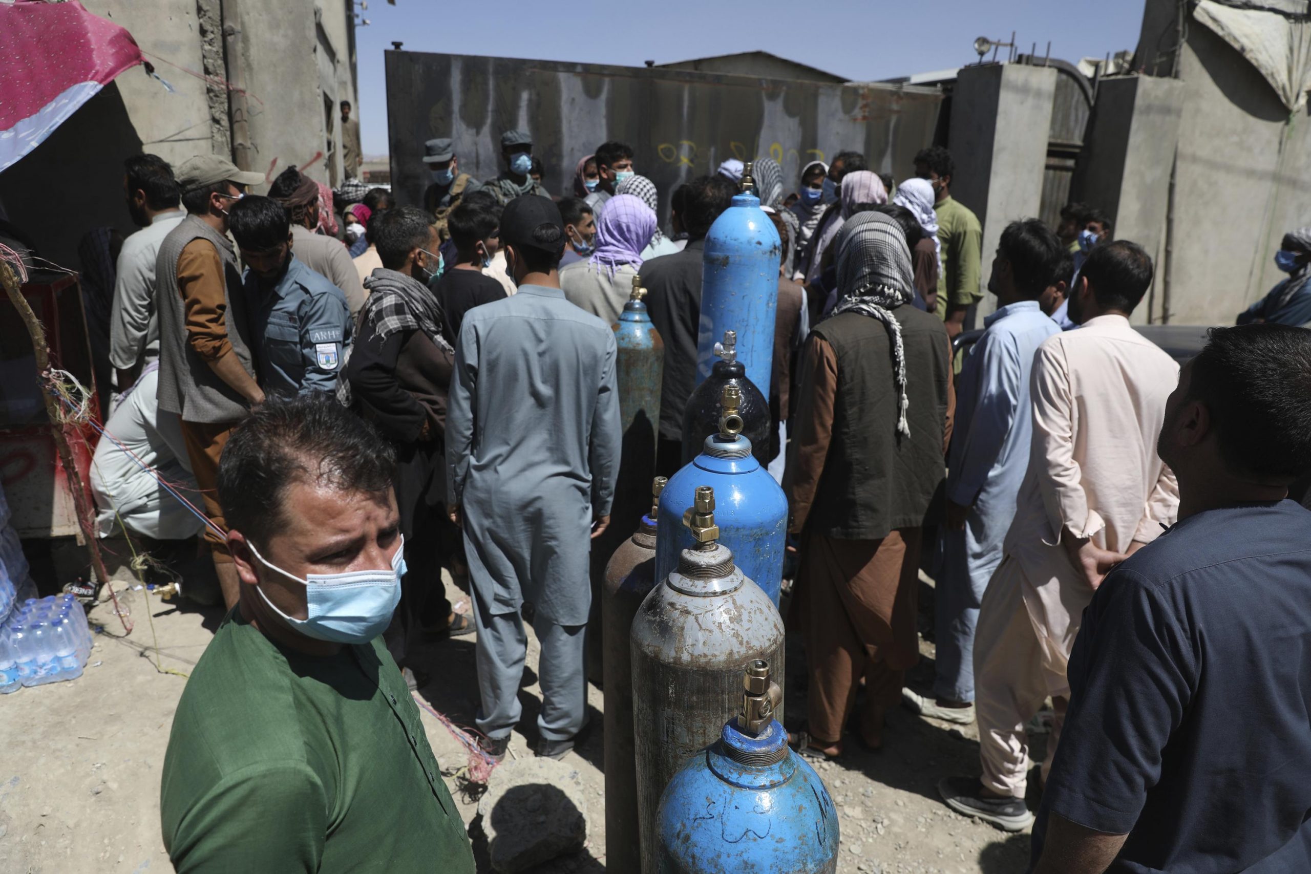 Afghanistan running out of oxygen as COVID surge worsens