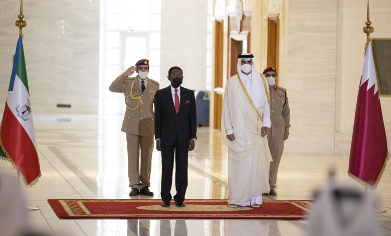 Amir Holds Talks with President of Equatorial Guinea