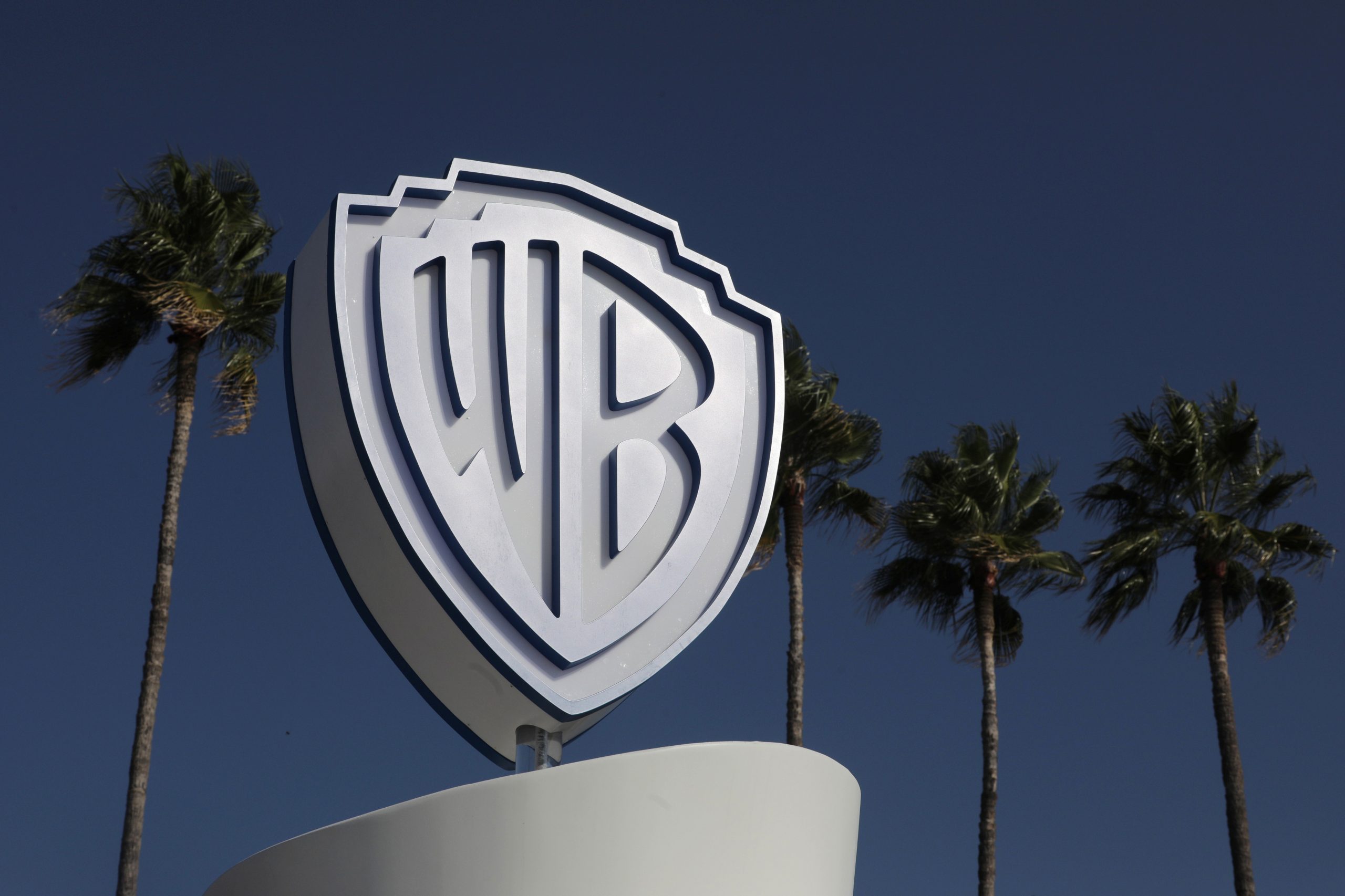 Warner Bros. plans anime movie in 'Lord of the Rings' series