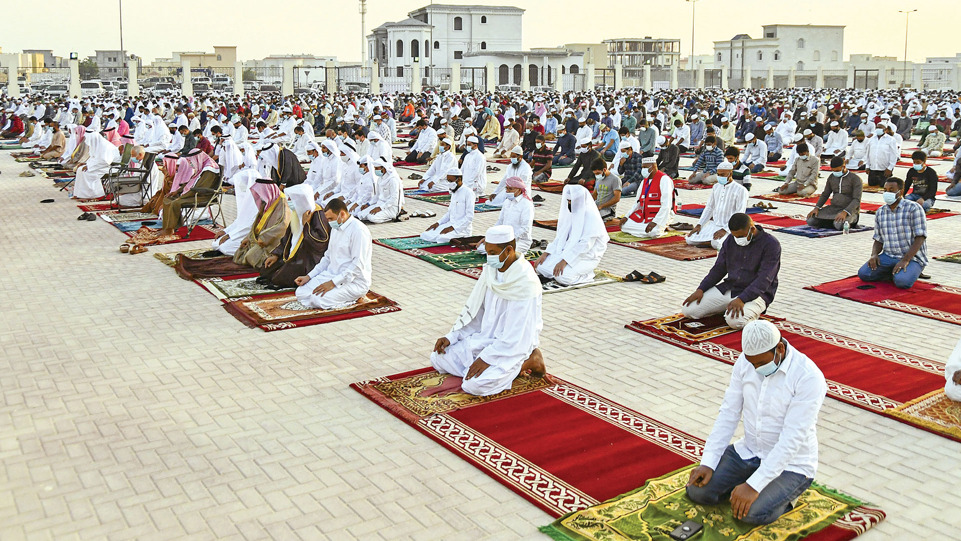 Awqaf Ministry Prepares More Than 900 Mosques, Praying Areas for Eid Al-Adha Prayers