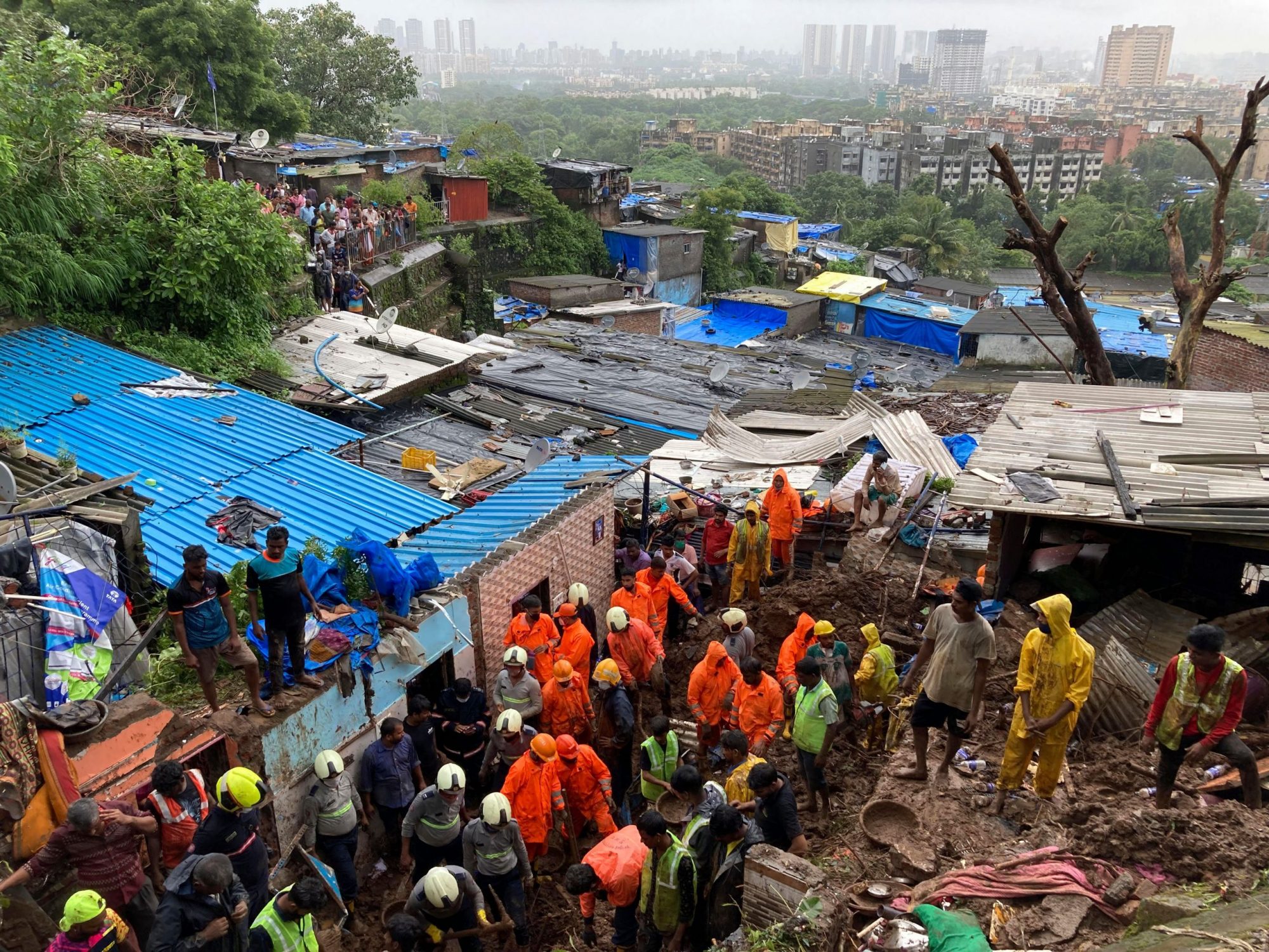 Landslides Kill at Least 25 in Mumbai after Heavy Rains