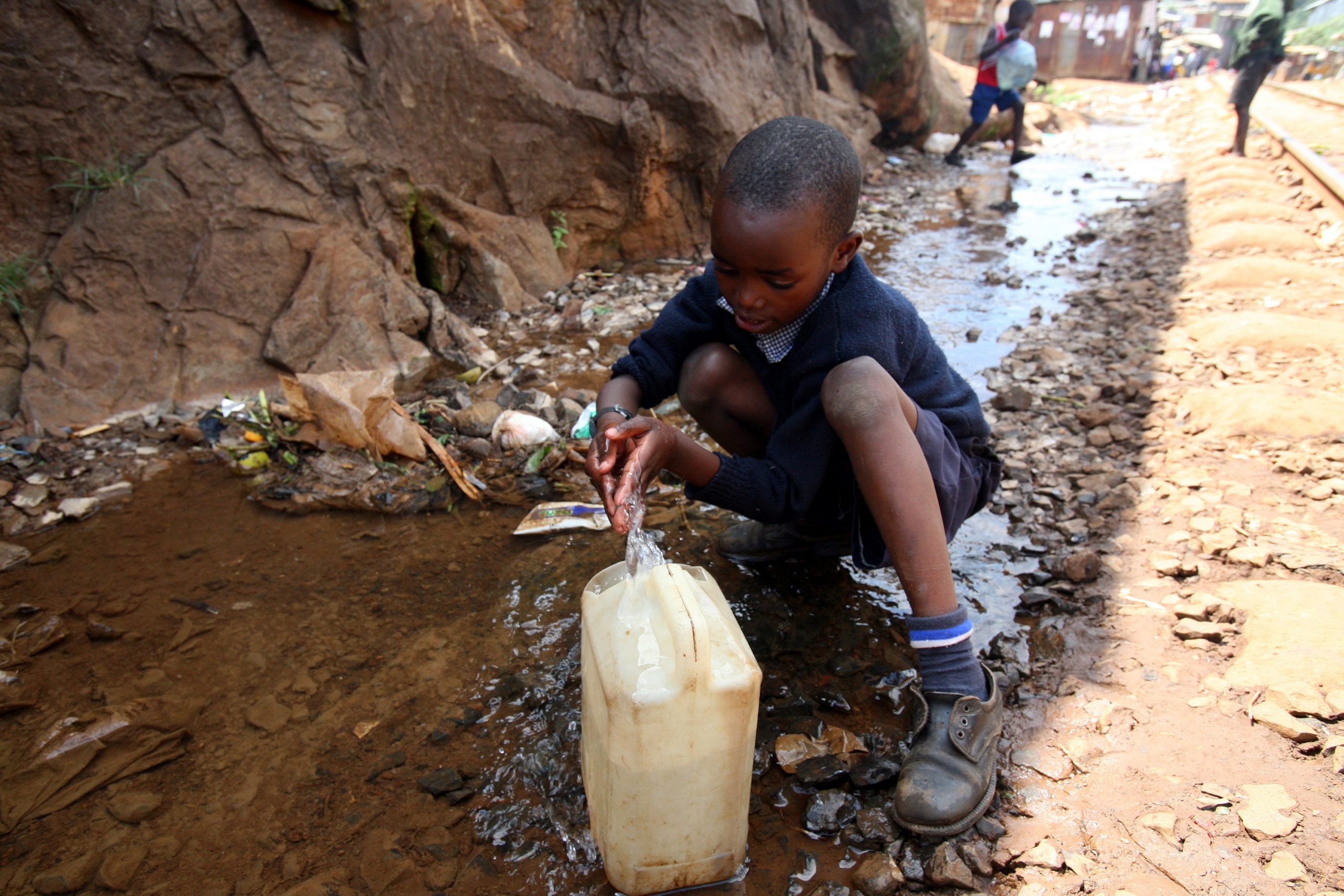Cholera Outbreak Kills 325 in Nigeria