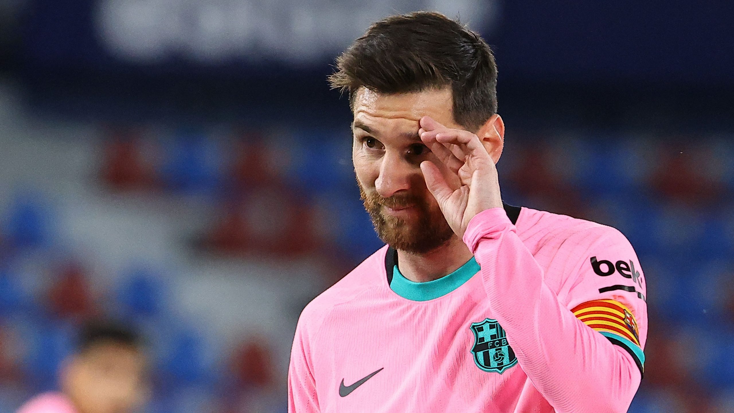 Lionel Messi is losing out on €100,000 a DAY