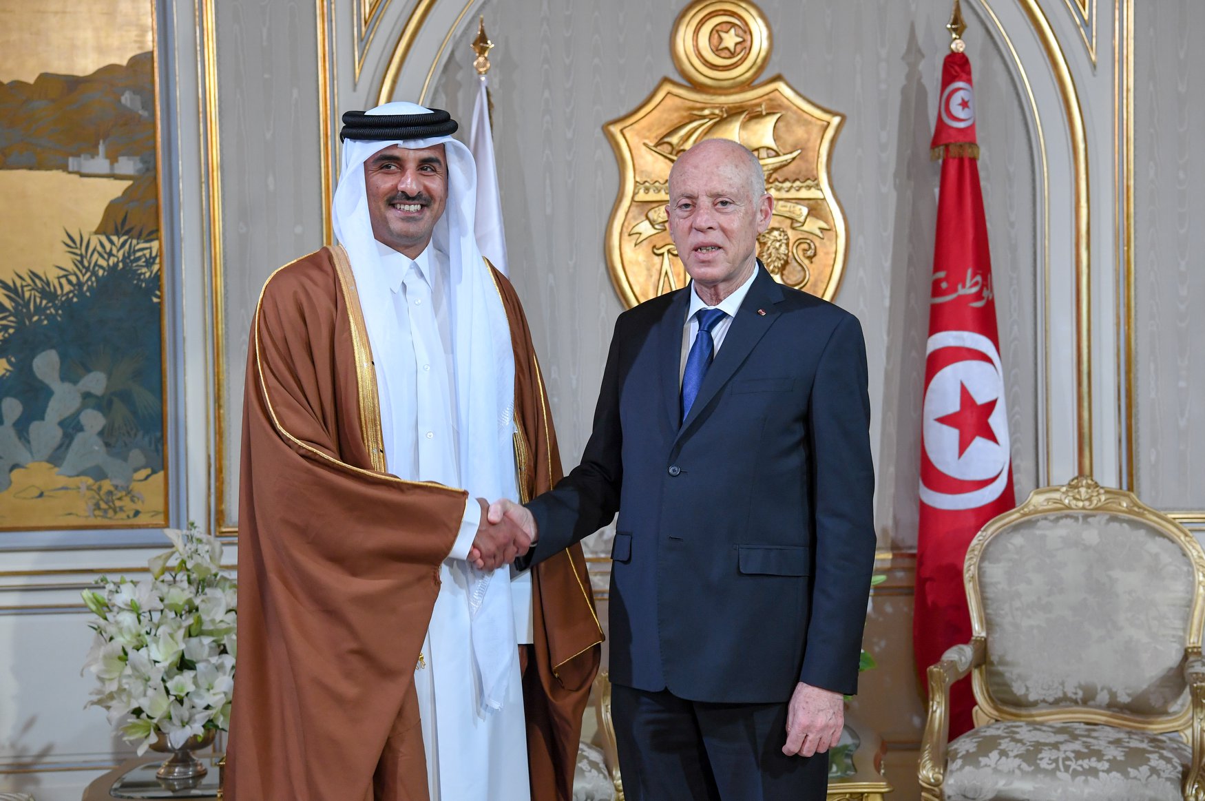 Amir Holds Phone Call with Tunisian President