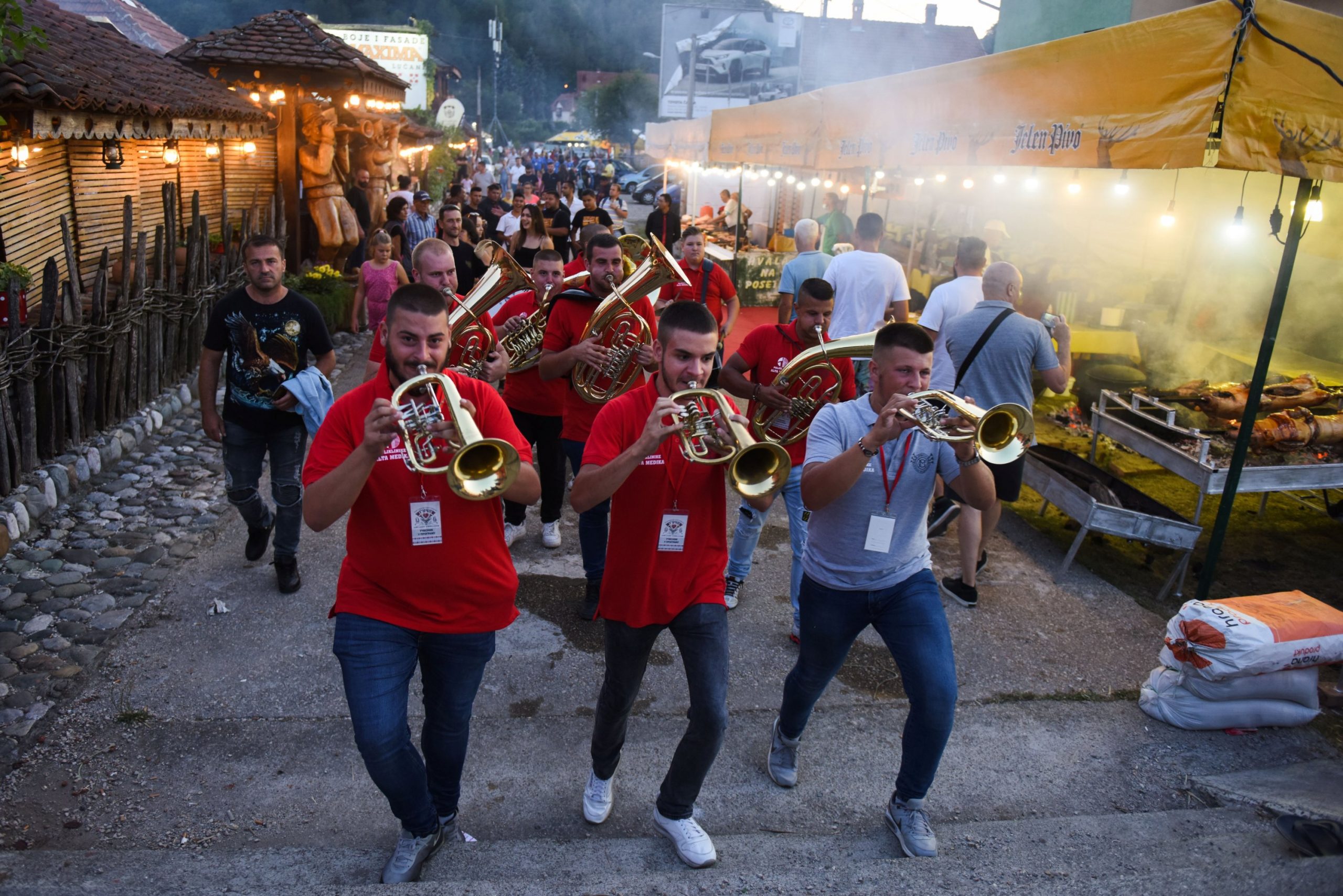 Musicians at Serbian trumpet festival play on despite pandemic