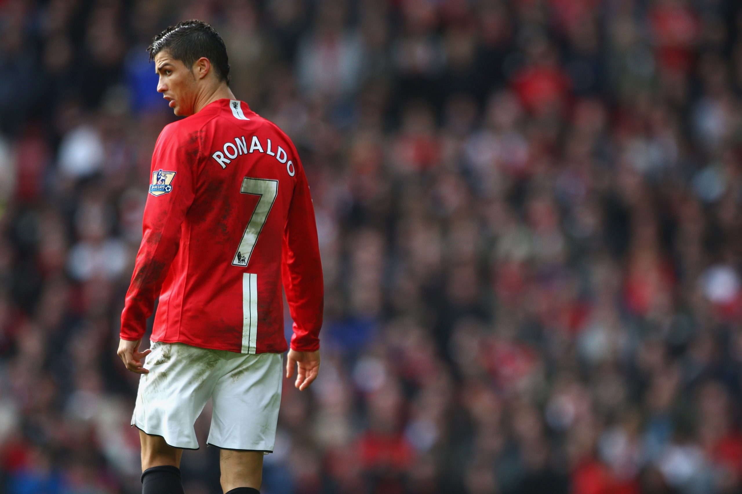 Laws deprive Ronaldo of his favourite Manchester United shirt