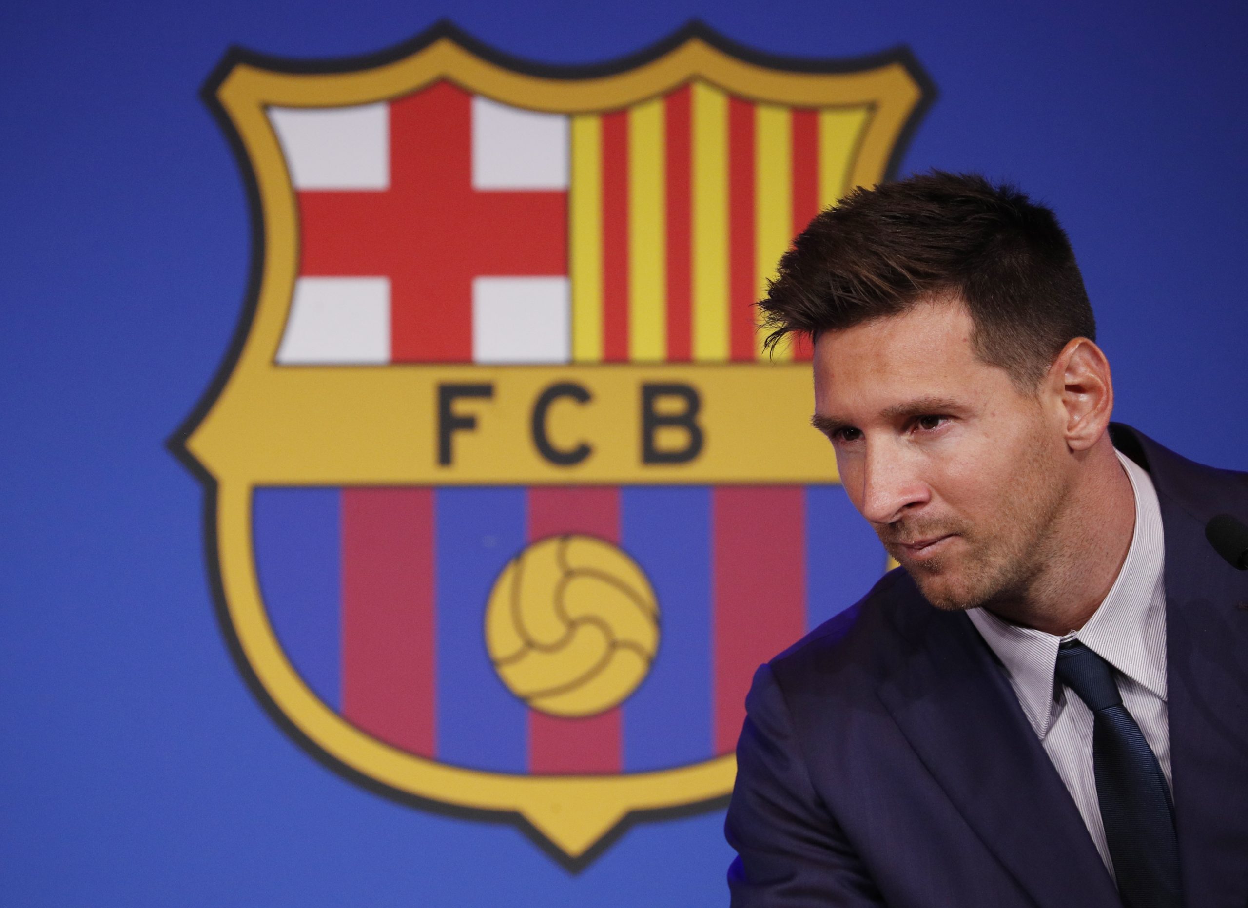 Barcelona member files complaints to block Messi move to PSG