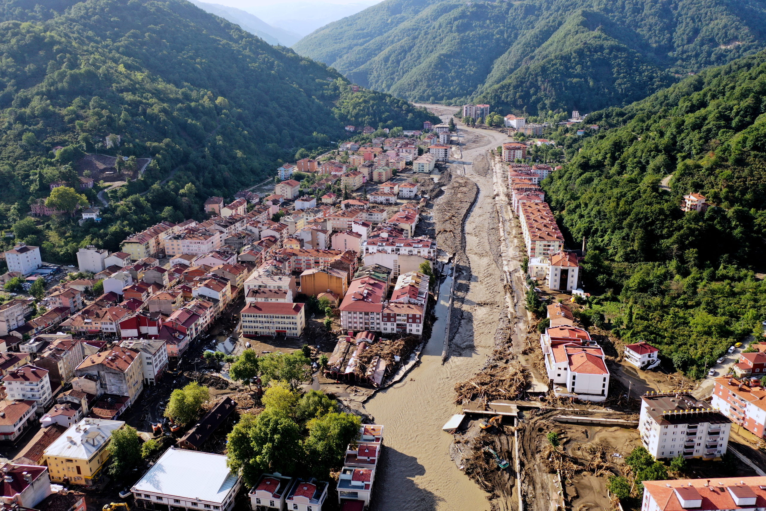 Death Toll from Northern Turkey Floods Rises to 62