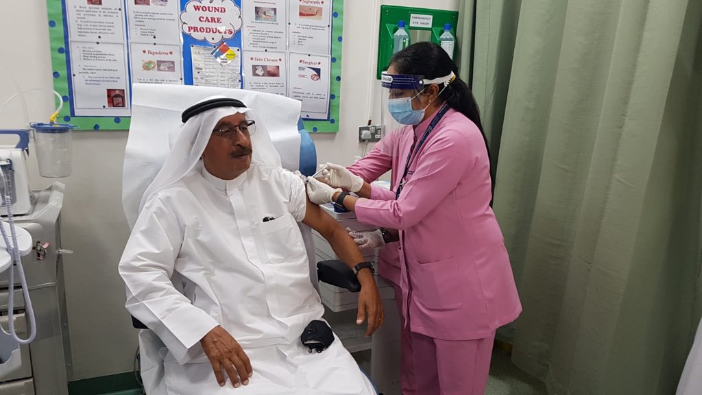 Qatar begins administering booster dose of Covid-19 vaccine