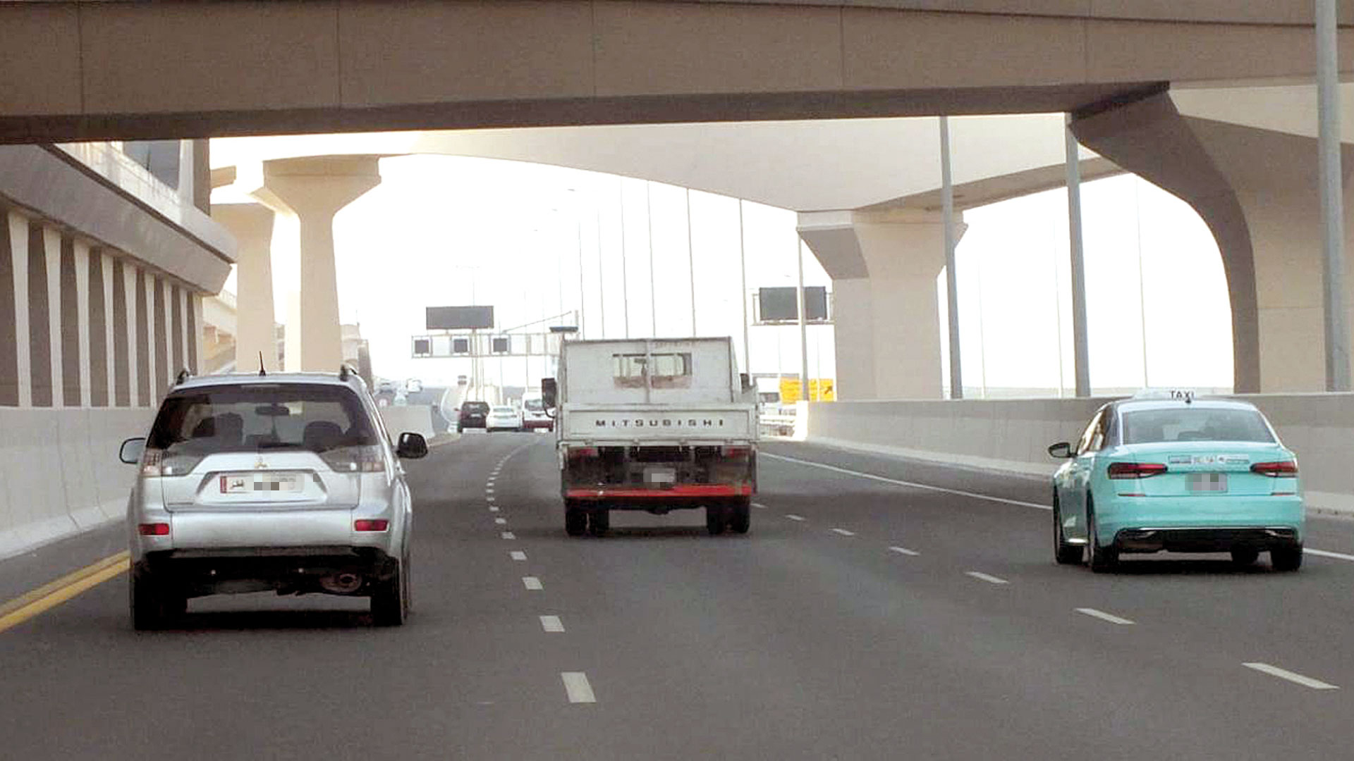 Demands to compel transport vehicles to use the right lane