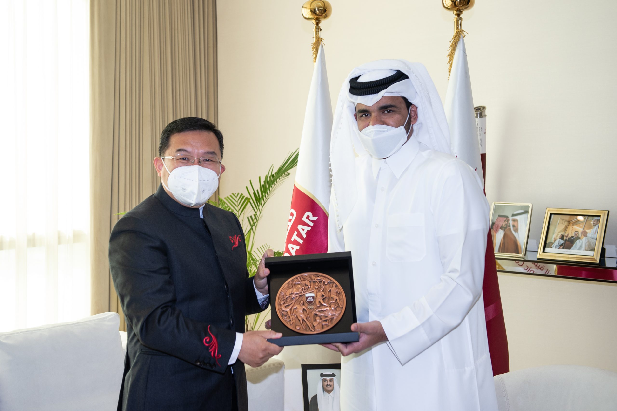 Sheikh Joaan Meets Chinese Ambassador