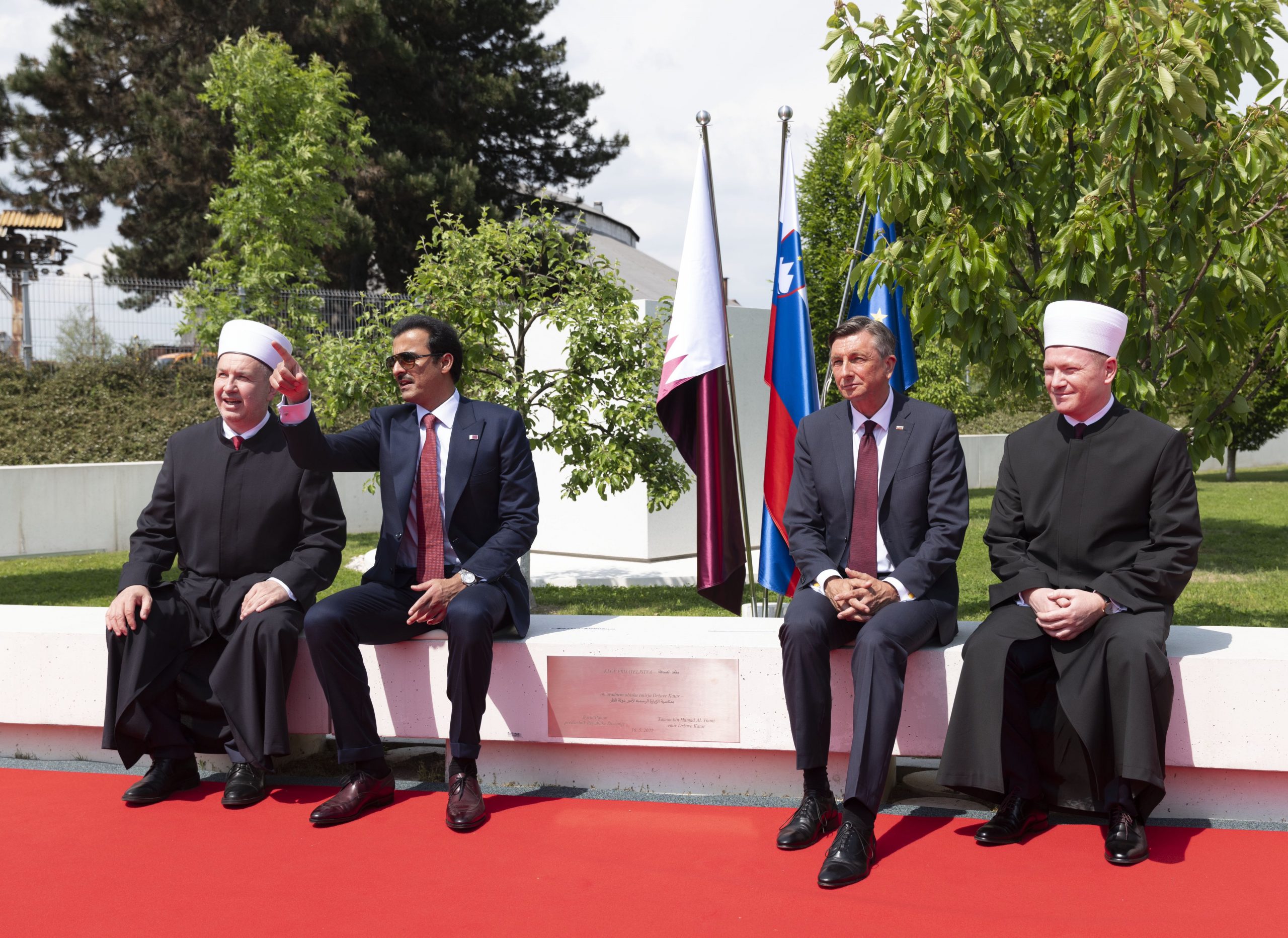 HH the Amir, Slovenian President Inaugurate Islamic Center in Ljubljana