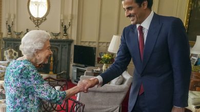 HH the Amir Meets Queen Elizabeth II of Britain