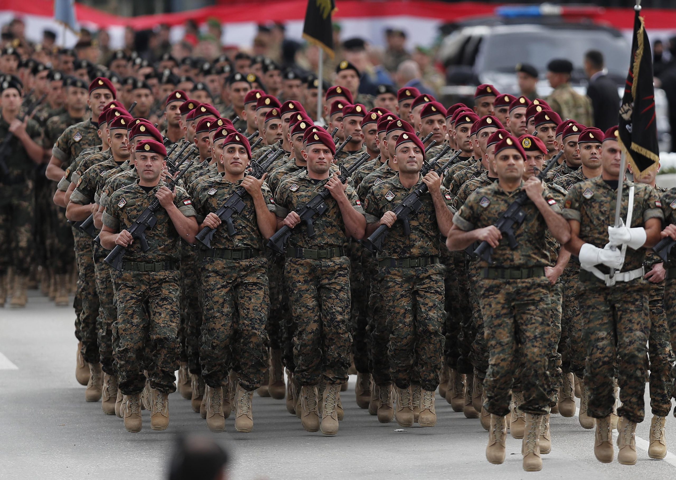 Lebanese Army Receives First Batch of Qatar's Financial Support