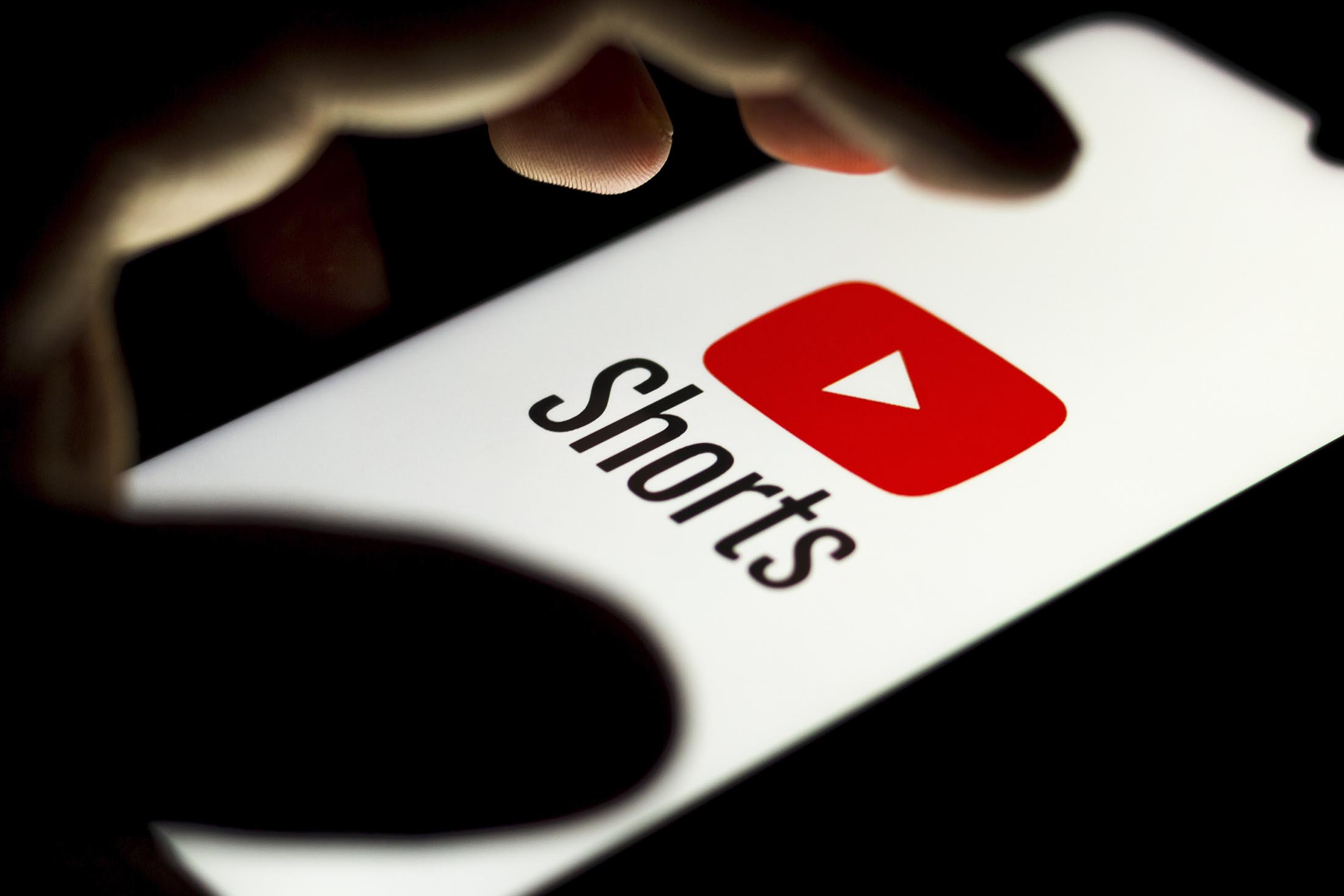 YouTube takes on TikTok by launching "YouTube Shorts"