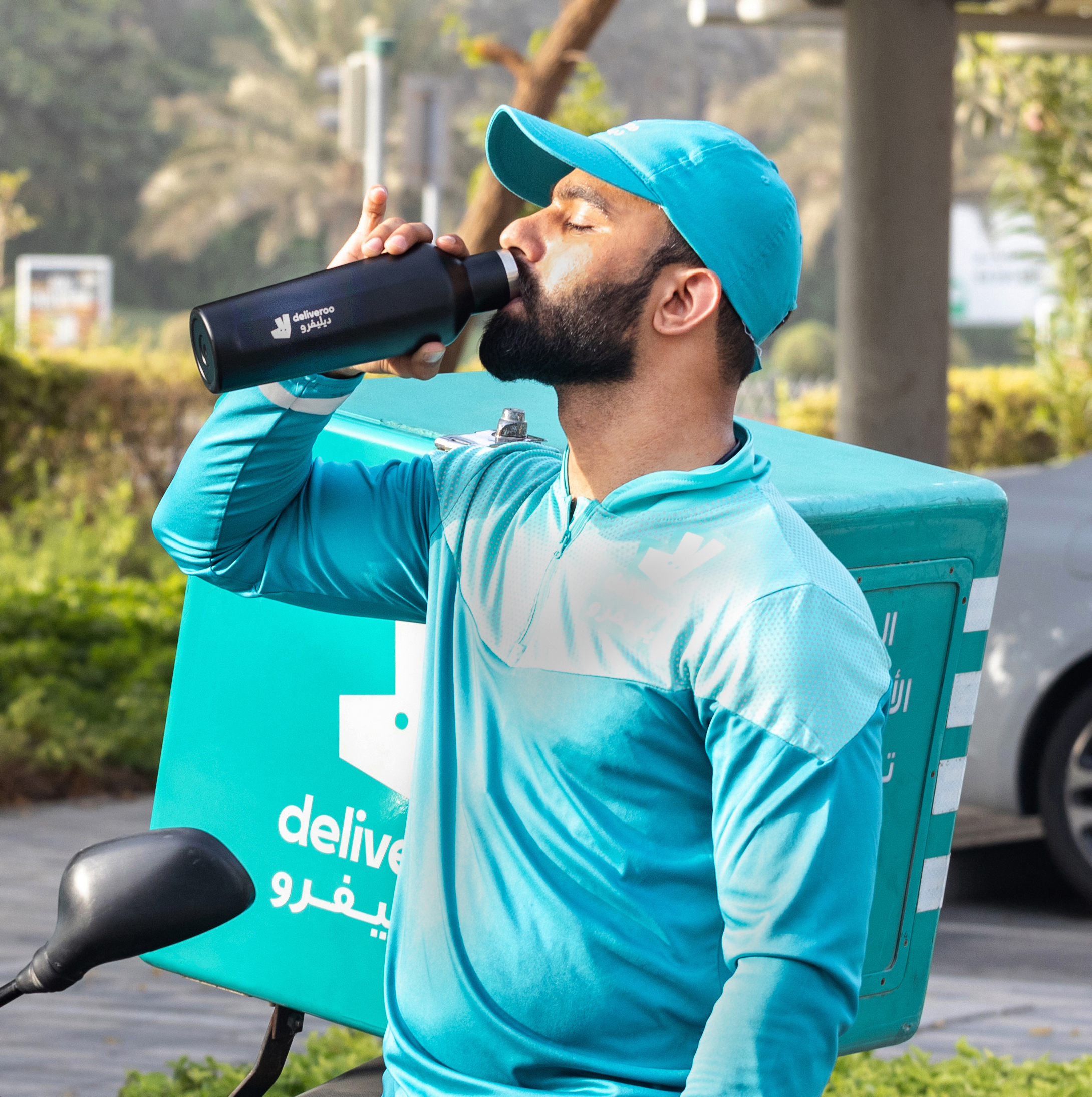 Deliveroo Riders turn to reusable water bottles to reduce single-use plastic wastage