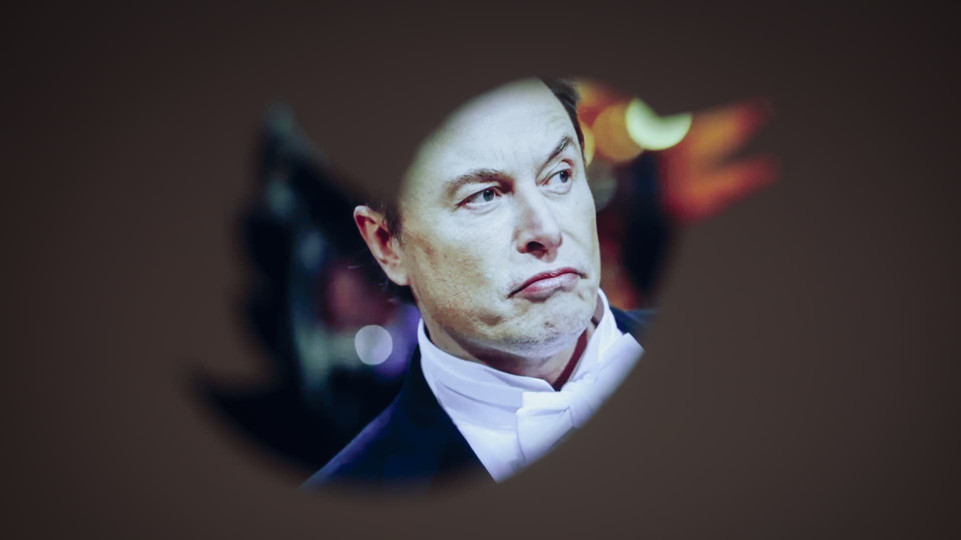 EU Threatens Elon Musk with Sanctions for Journalists' Accounts' Suspension
