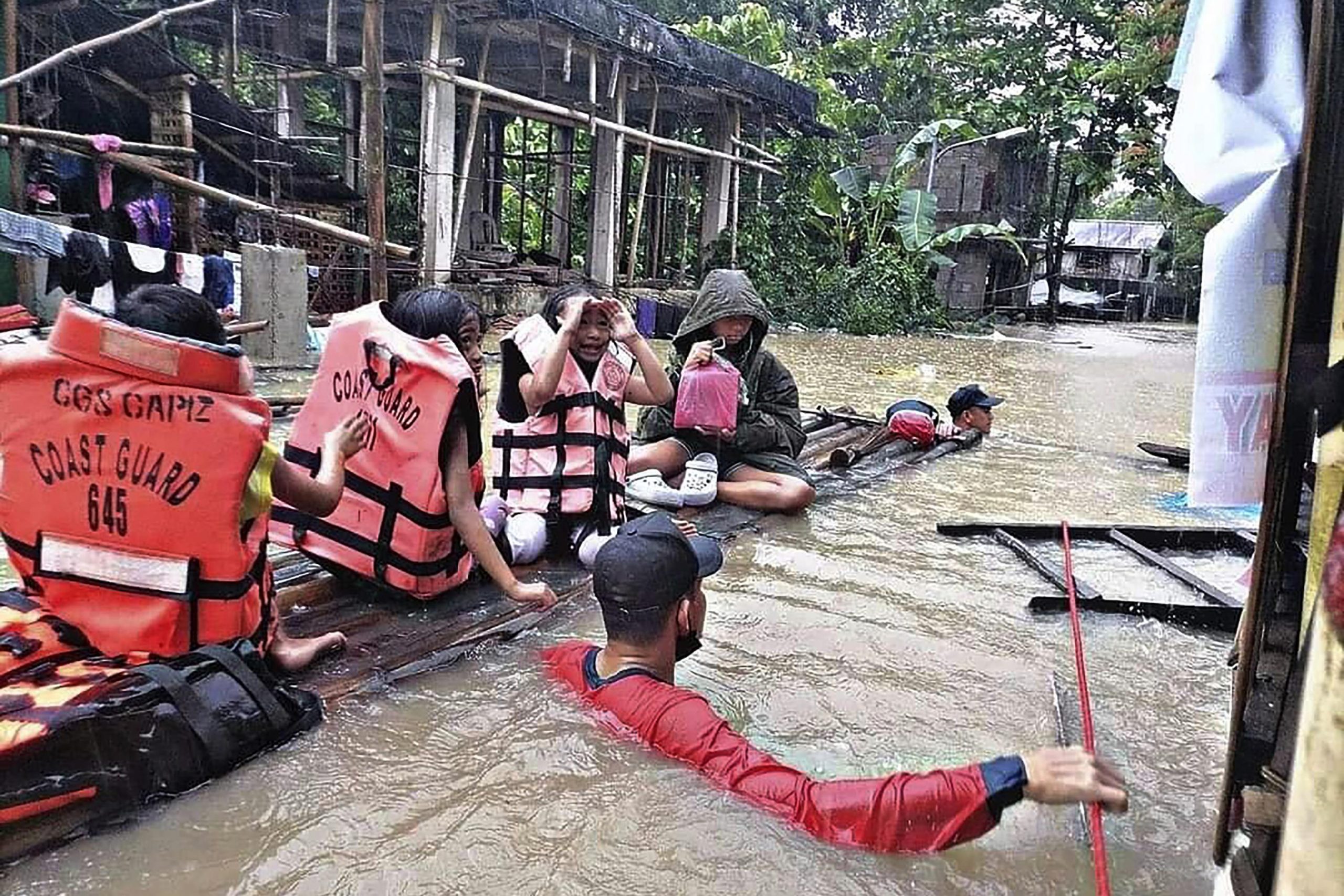 Philippines Floods Death Toll Climbs to 32