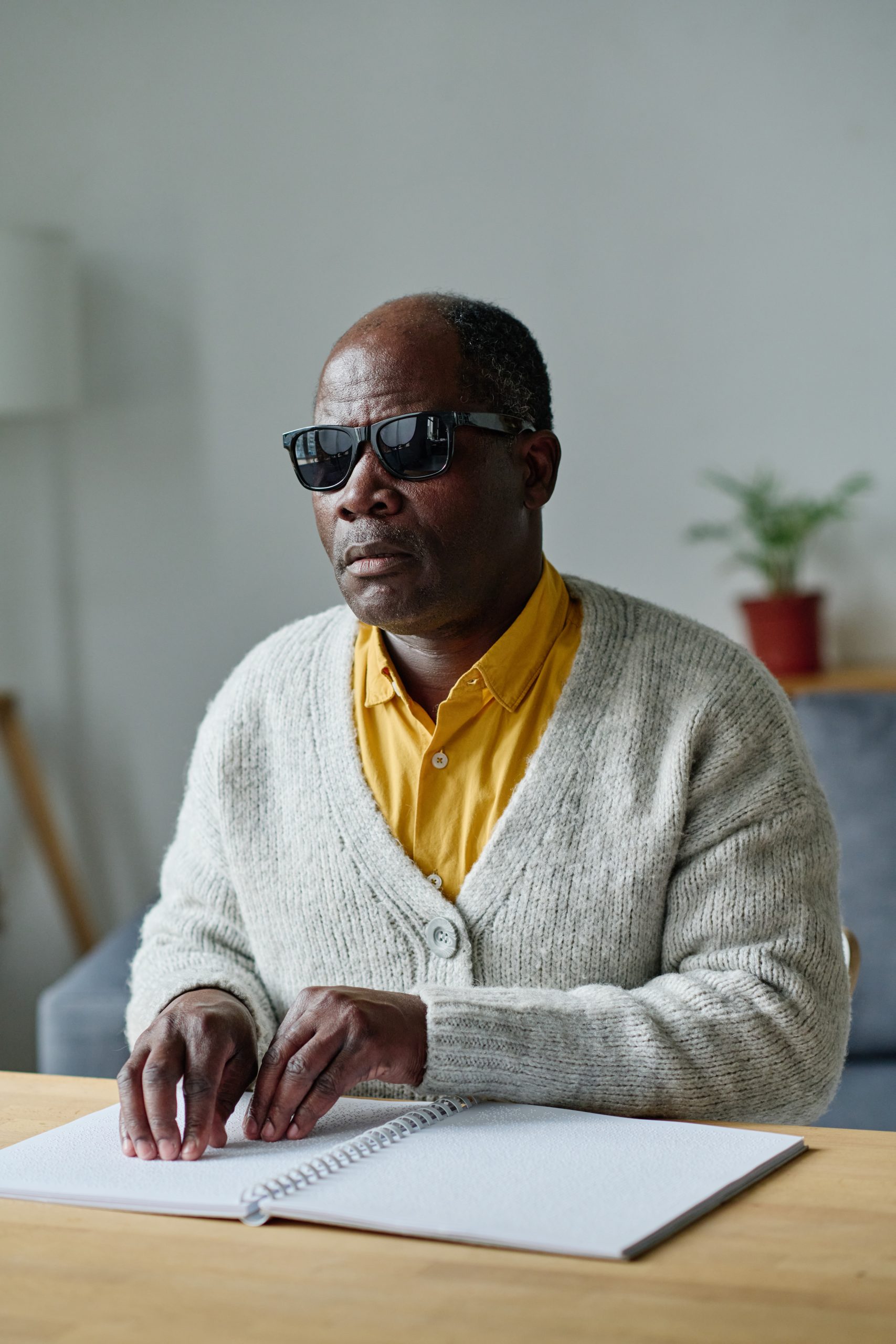 Blind People Are Better at Sensing Their Heartbeats: Study