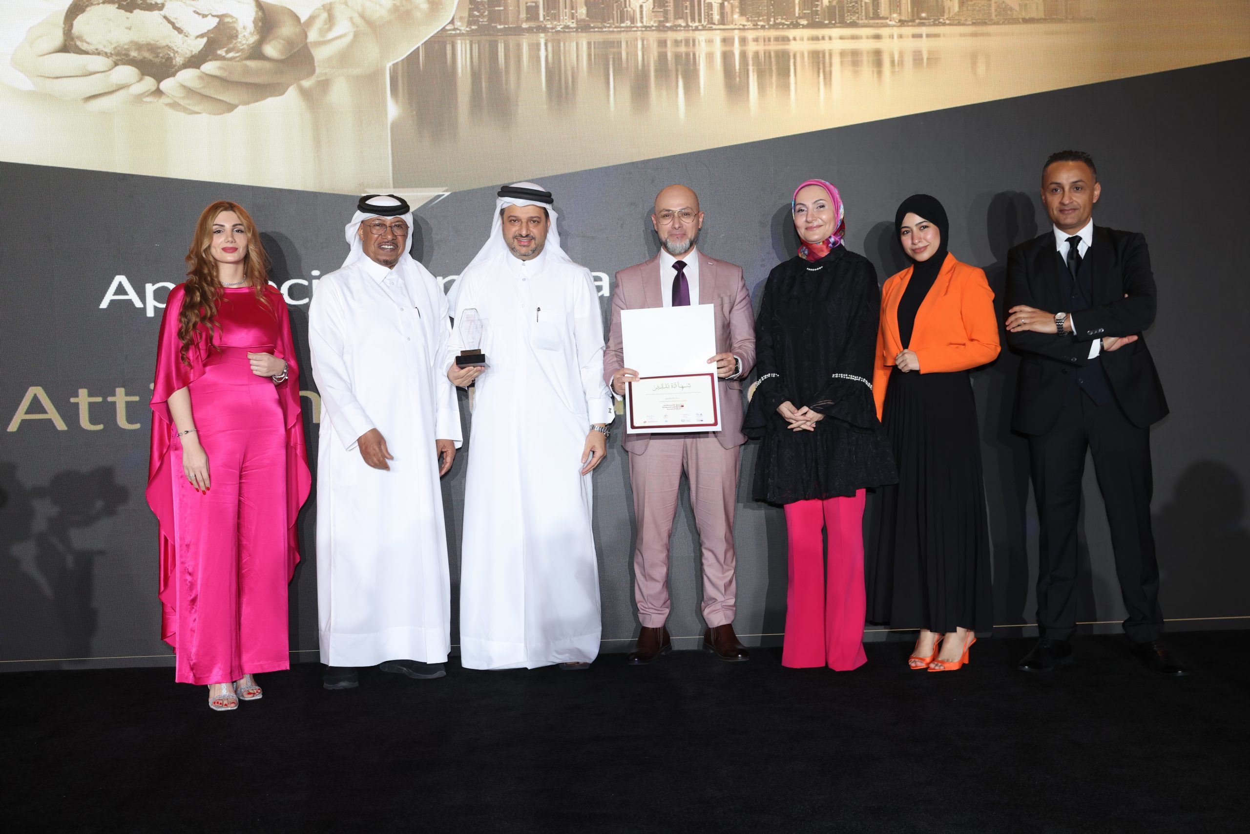 “Qatar CSR Summit” concludes with Qatar CSR Awards