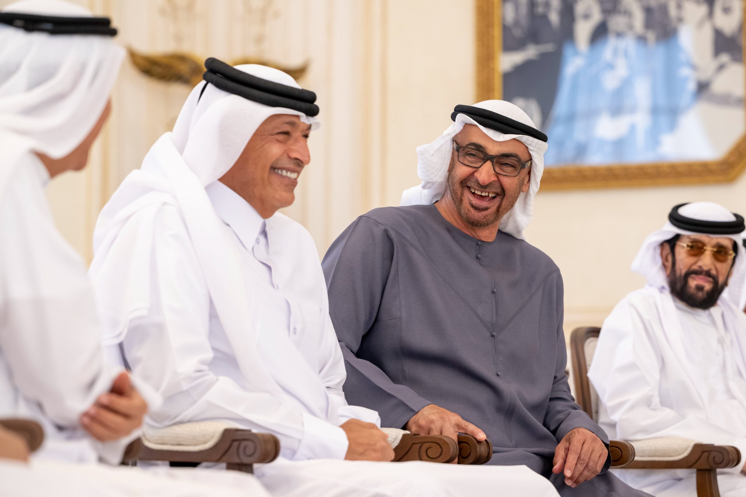 UAE President Meets Speaker of Shura Council