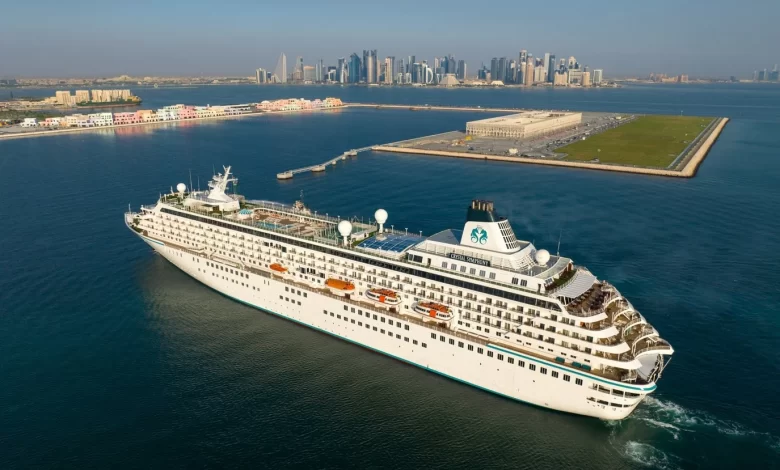 'Crystal Symphony' Opens Qatar's 2023/2024 Cruise Season