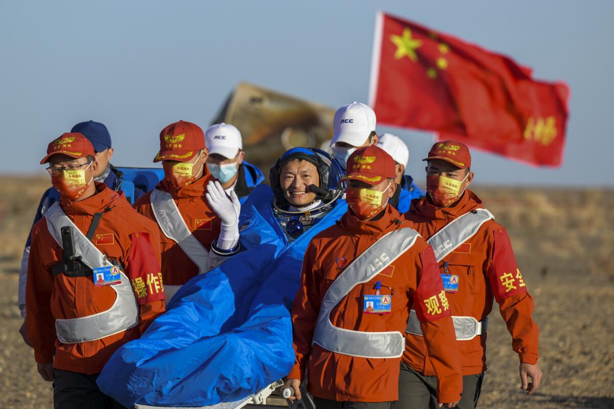 Chinese Astronauts Return to Earth after Five-Month Space Station Mission