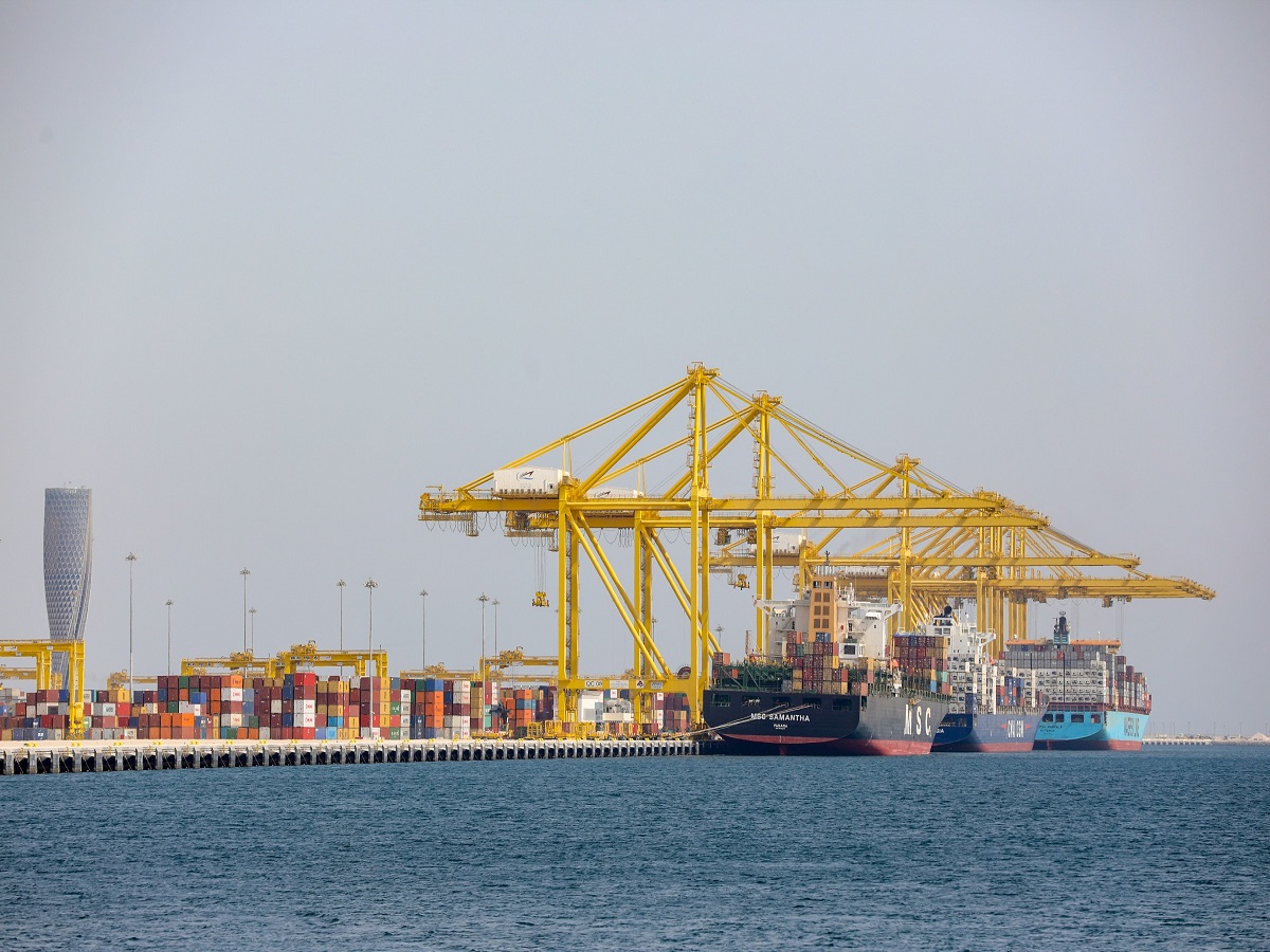 Mwani Qatar Says October Saw 39 Percent Transshipment Containers Increase