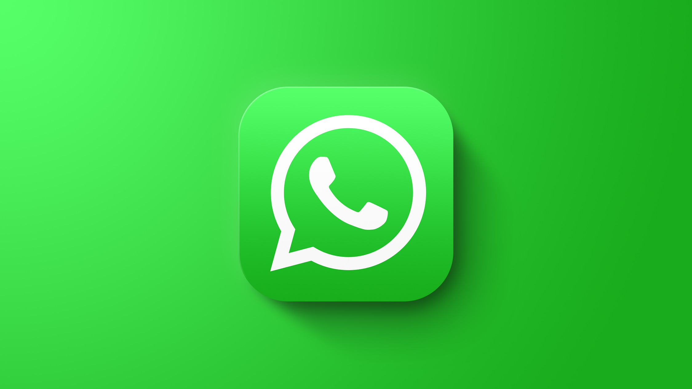 WhatsApp Web Allows Sharing Statuses with Contacts