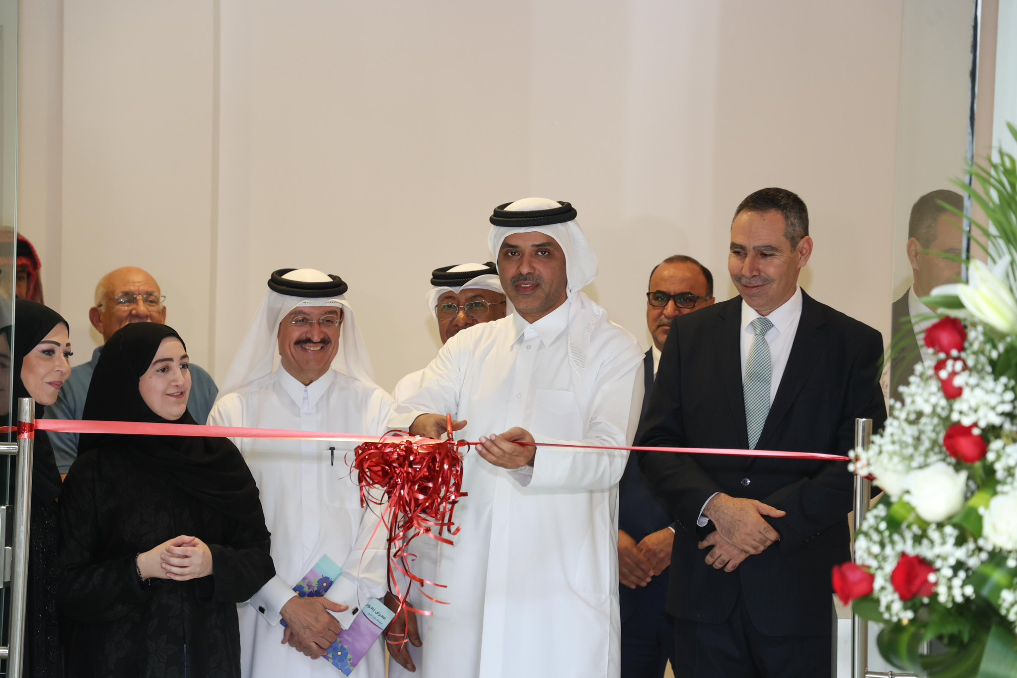 "Flowers of My Country" Exhibition Opens in Katara