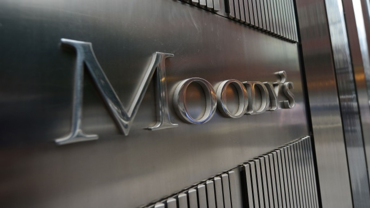 Moody's Upgrades Qatar's Rating to AA2, Changes Outlook to Stable
