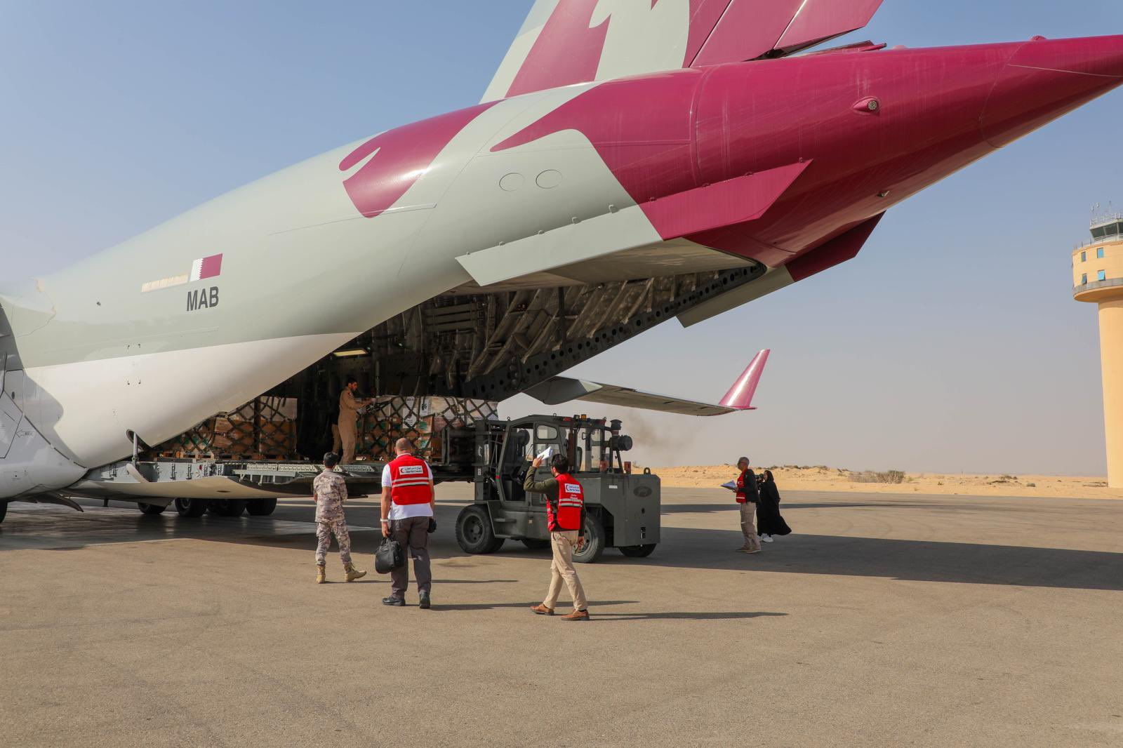 Qatari Aircraft Carrying Assistance for Palestinians in Gaza Arrives in Egypt's Arish