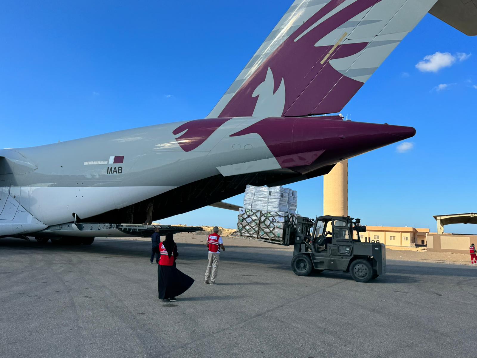 Qatari Aircraft Carrying Assistance for Palestinian Brothers in Gaza Arrives in Egypt's Arish