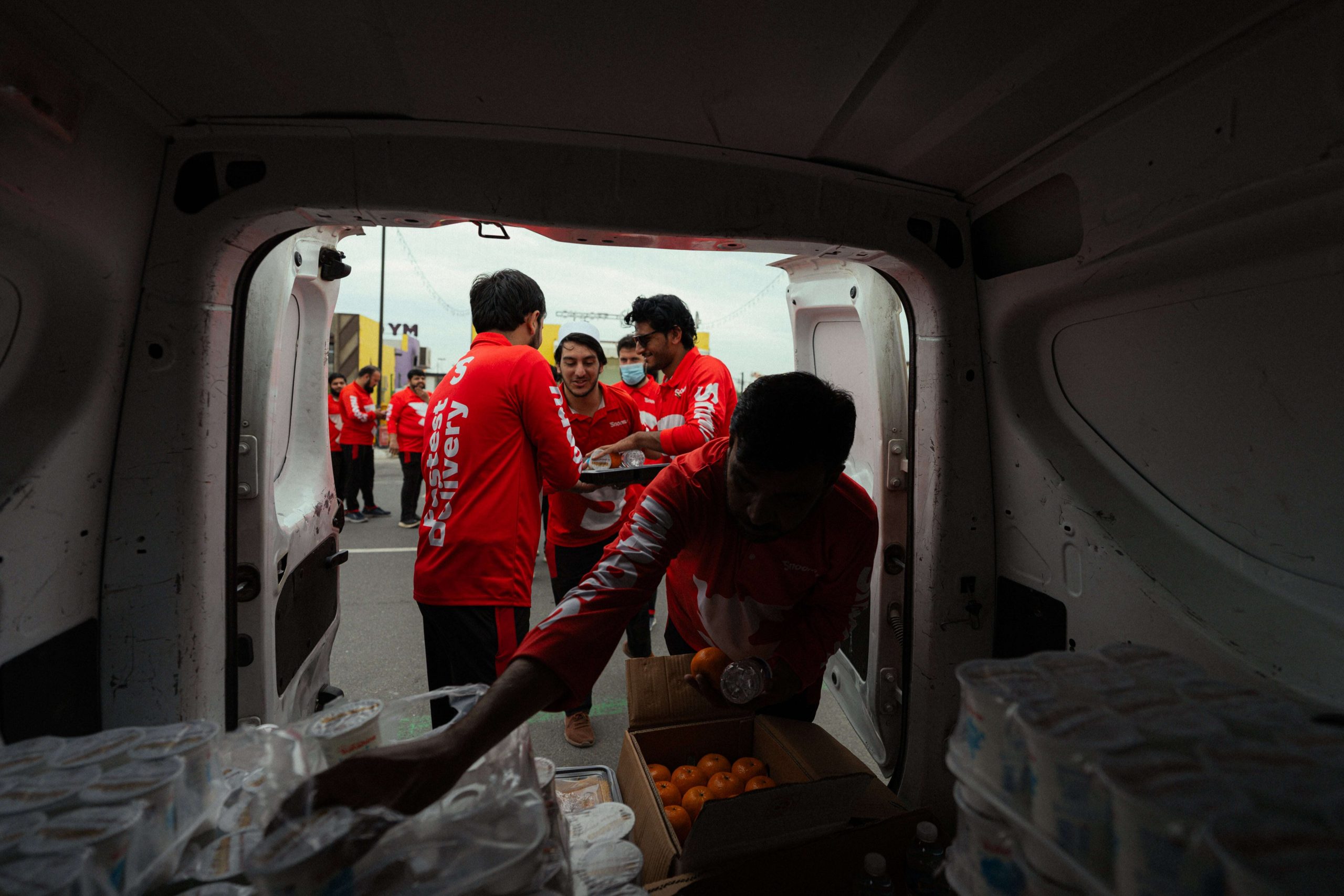 Snoonu is Distributing 2,000 Iftar Meals Daily to Qatar's Delivery Heroes