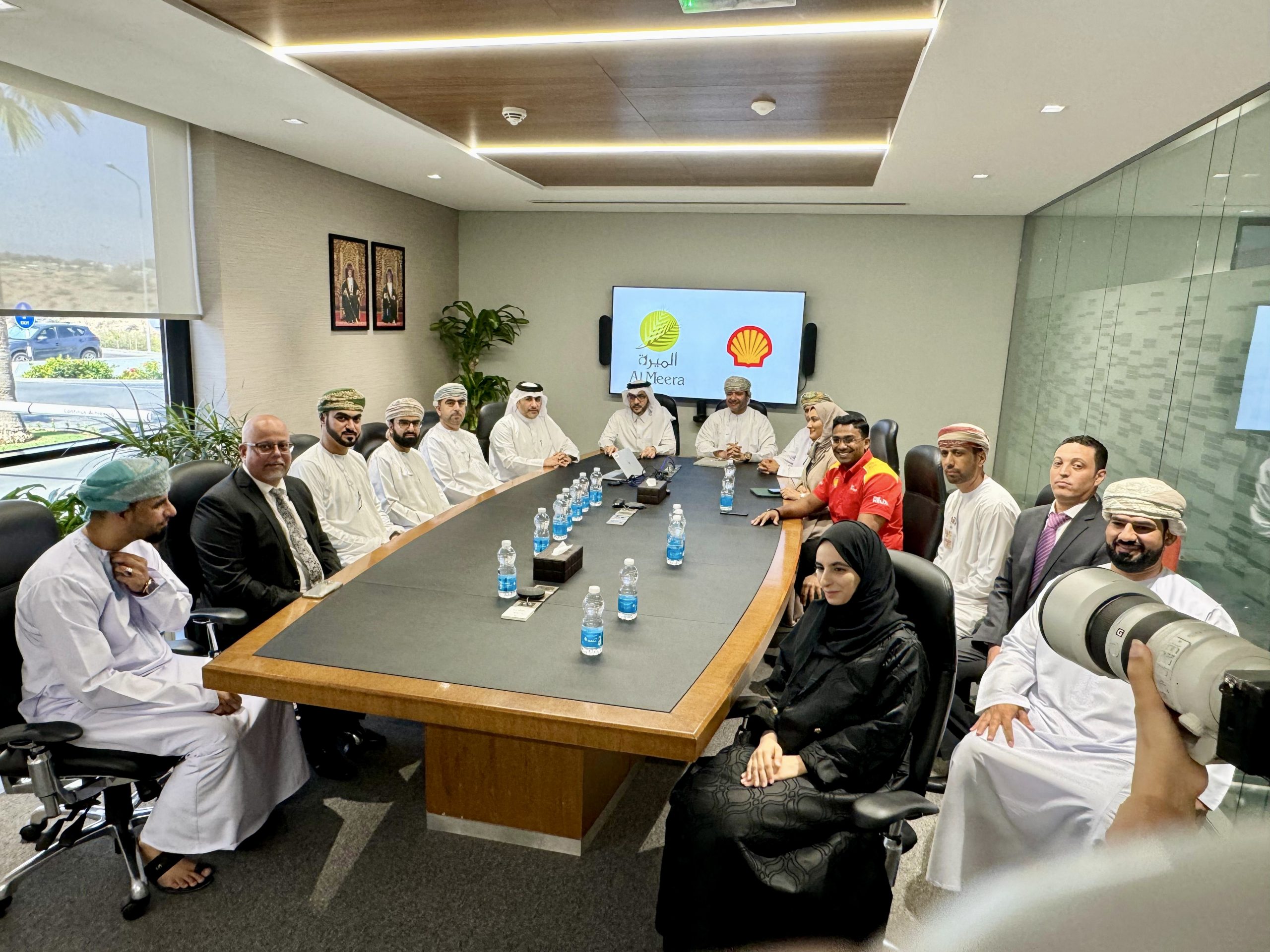 Al Meera Oman and Shell Oman enter a Strategic Partnership to launch 57 Co-Branded Shell Select and Al Meera stores